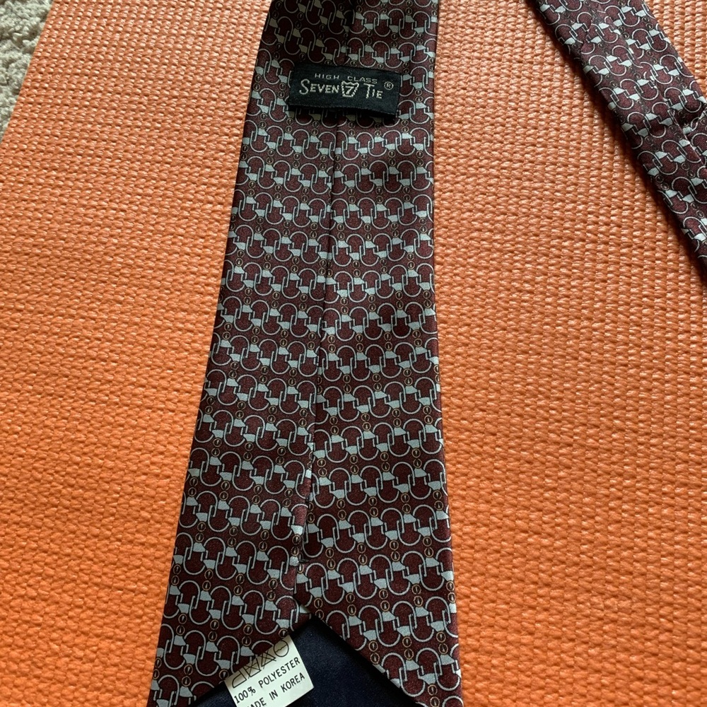 Tie - Picture 3 of 3